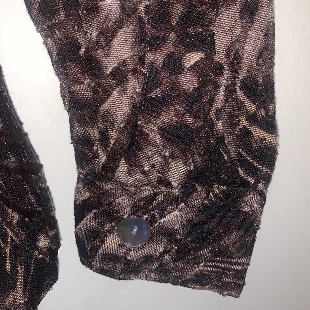 Chico’s Design Leopard Print Button Down Shirt Si… - image 5